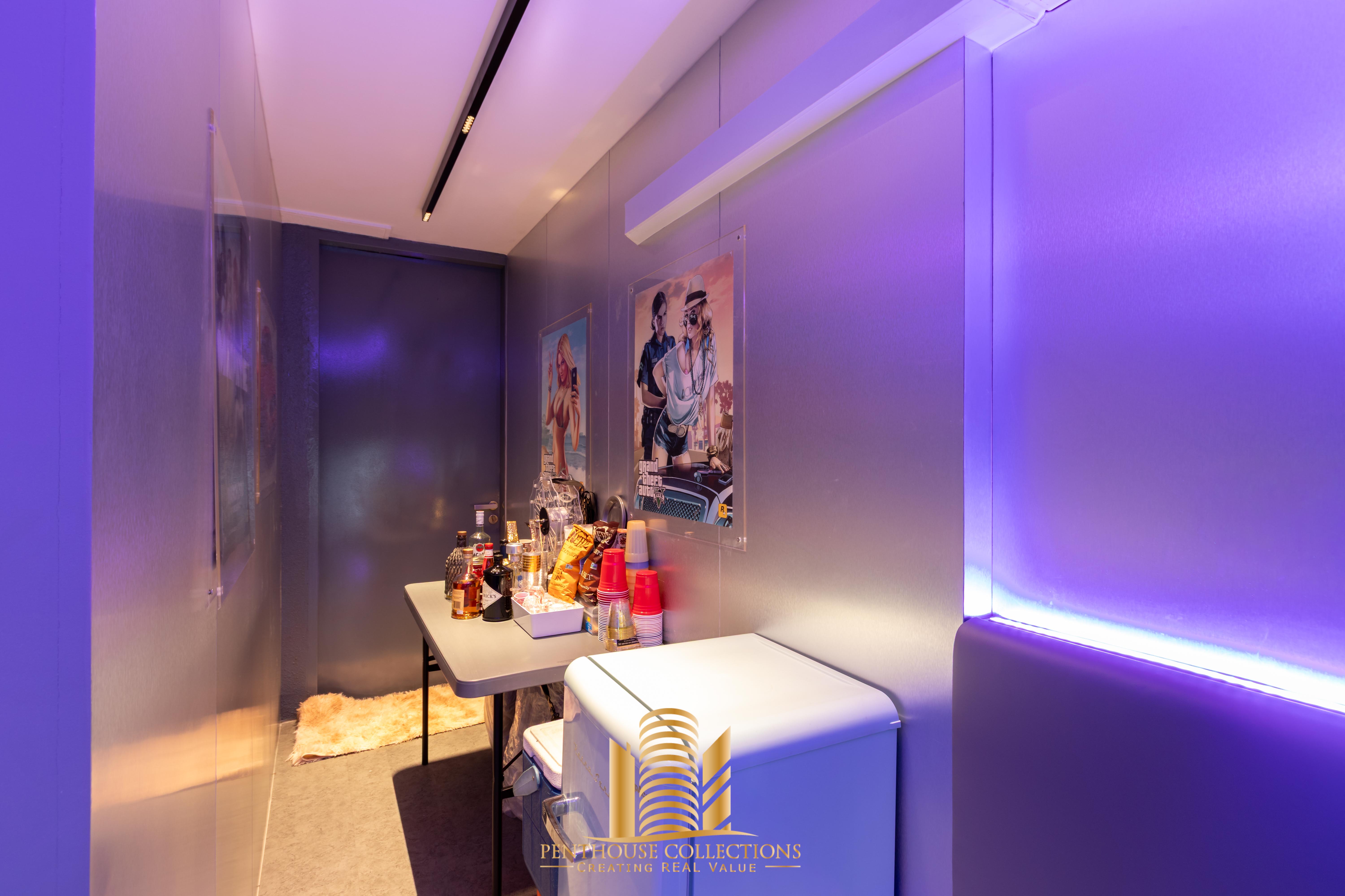 <span  class="uc_style_uc_tiles_grid_image_elementor_uc_items_attribute_title" style="color:#ffffff;">14</span>